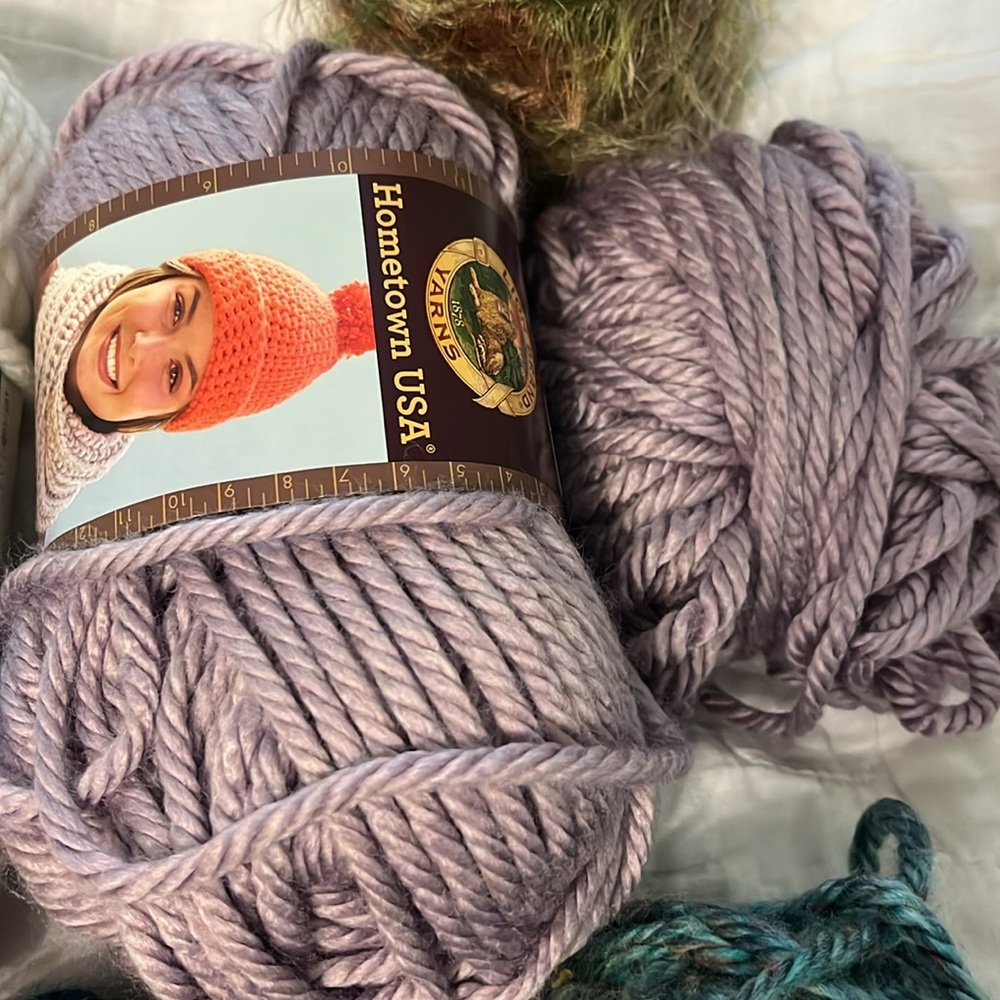UPDATED: Yarn bundle - assorted - Picture 6 of 6